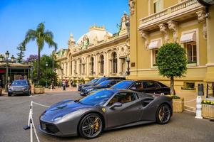 monte-carlo, monaco - jun 2017 gray ferrari 488 tipo f142m in la condamine, monte-carlo, monaco, cote d'azur, french riviera foto