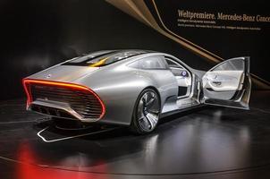 frankfurt - sept 2015 mercedes-benz concept iaa presentado en ia foto