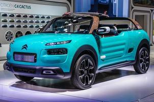 frankfurt - sept 2015 citroen cactus m presentado en iaa interna foto