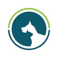 clínica veterinaria con imagen vectorial del logotipo de perros y gatos vector