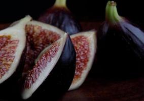 Ripe figs cut into pieces. figs fruits. photo