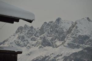 paisaje de montaña de invierno foto