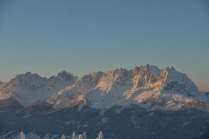 paisaje de montaña de invierno foto