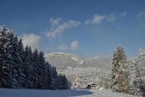 paisaje de montaña de invierno foto