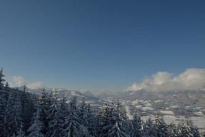 paisaje de montaña de invierno foto