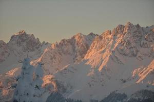 paisaje de montaña de invierno foto