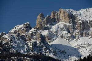 montaña invierno naturaleza foto