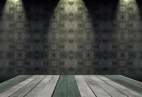 mesa de madera con fondo abstracto en una habitación oscura iluminada por 3 puntos foto