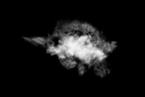 humo texturizado, negro abstracto, aislado sobre fondo negro foto