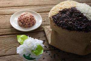 cooked rice with Jasmine rice, Coarse rice and berries Rice,still life photo