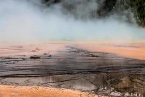 Grand Prismatic Spring en el Parque Nacional Yellowstone foto