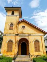 18 de abril de 2017, trang, tailandia una iglesia cristiana histórica de más de 100 años es uno de los 20 sitios históricos en la provincia de trang. foto