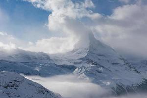 montaña matterhorn zermatt suiza foto