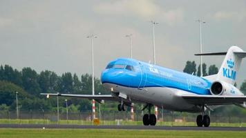 klm cityhopper fokker 70 salida video