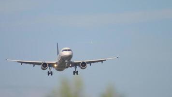 FRANKFURT AM MAIN, GERMANY JULY 18, 2017 - Lufthansa Airbus A320 approaching at early morning, runway 07L. Fraport, Frankfurt, Germany video