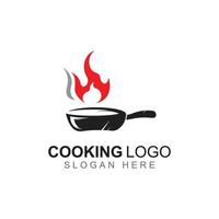 logotipos para utensilios de cocina, ollas, espátulas y cucharas de cocina. utilizando un concepto de diseño de plantilla de ilustración vectorial. vector