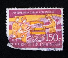 sidoarjo, jawa timur, indonesia, 2022 - filatelia con el tema de las ilustraciones de servicio público foto