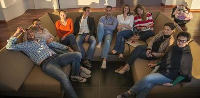 equipo de gente de negocios en reunión foto