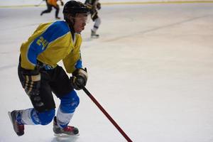 jugadores de hockey sobre hielo foto