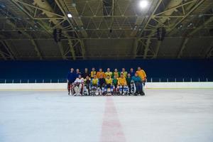 retrato del equipo de jugadores de hockey sobre hielo foto