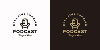 conjunto de logotipo de podcast con concepto de silla y micrófono, logotipo de referencia