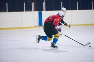 jugadores de hockey sobre hielo foto