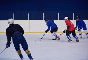 ice hockey sport players photo