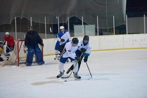 jugadores de hockey sobre hielo foto