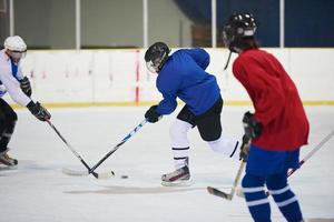 ice hockey sport players photo