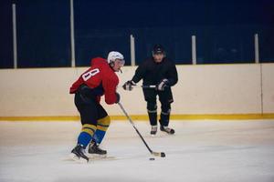 jugadores de hockey sobre hielo foto