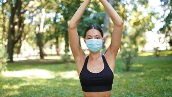 yoga a il parco video