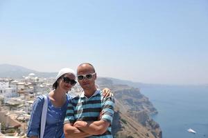 feliz pareja joven turistas en grecia foto