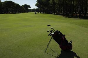 golf bag on course photo