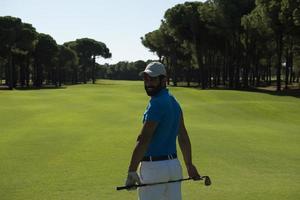 retrato de jugador de golf desde atrás foto