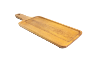 piatto di legno quadrato su sfondo bianco