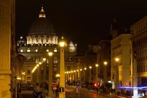 Via della Conciliazione and St. Peter's Basilica, Rome, Italy photo