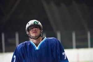 ice hockey player portrait photo
