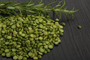 Dry green peas photo