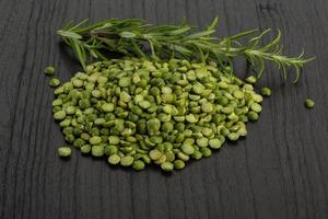 Dry green peas photo