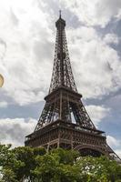 torre eiffel parís vista vertical foto