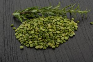 Dry green peas photo