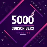 gracias 5000 suscriptores, 5k suscriptores celebración diseño moderno y colorido. vector