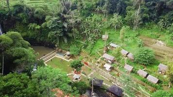 belas vistas aéreas, panoramas naturais em aldeias indonésias.