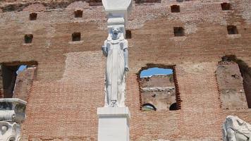 rote halle basilika römische historische struktur in der antiken griechischen welt in der türkei bergama video