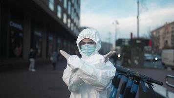 Healthcare worker outdoor pandemic video