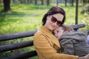 amor de madre e hija. foto