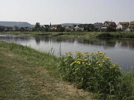 el río weser en alemania foto