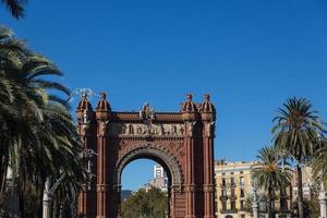 arco de triunfo de barcelona foto