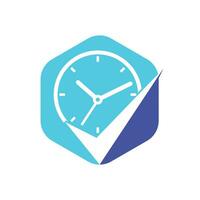 plantilla de logotipo de vector de gestión de tiempo. marca de verificación con diseño de vector de icono de reloj.