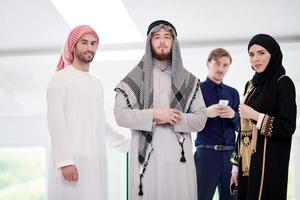 retrato de jóvenes musulmanes foto